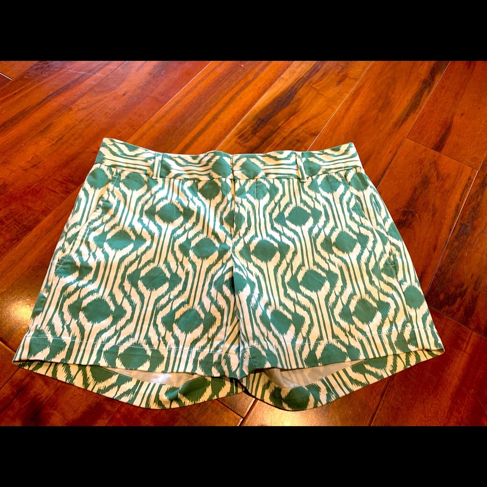 Banana Republic Shorts- size 6
